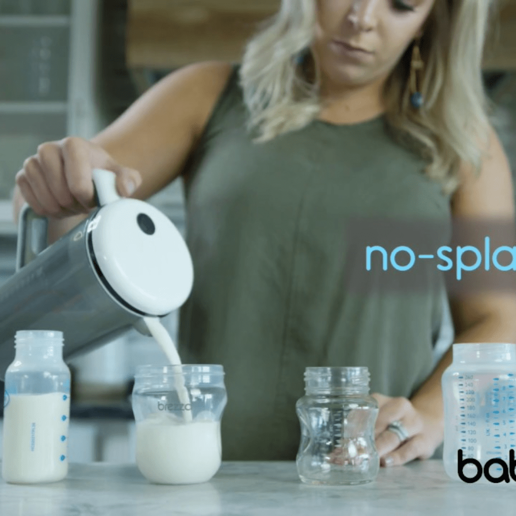 Look Alyfe Baby Brezza One Step Baby Formula Mixing Pitcher