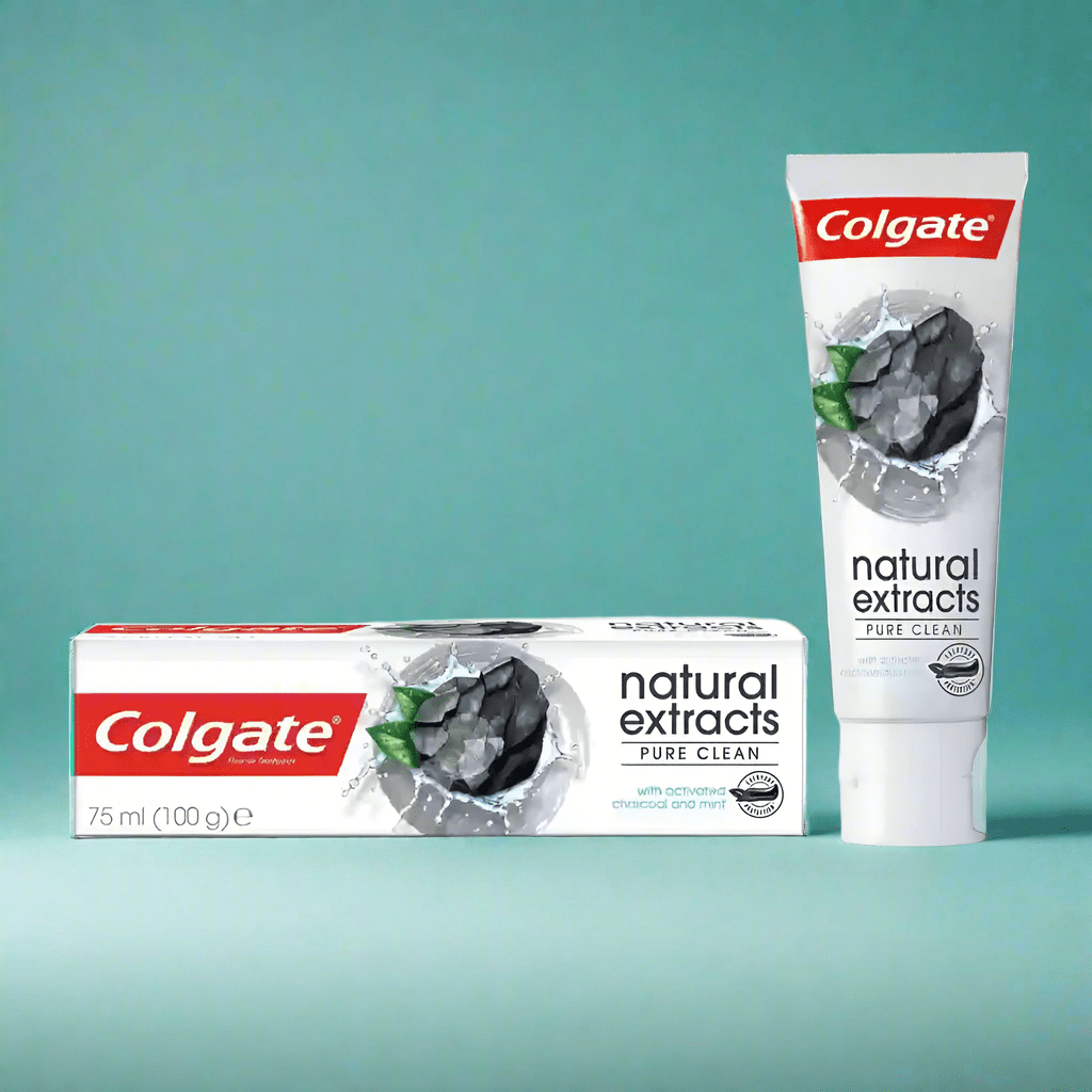 Look Alyfe Colgate Natural Extracts Toothpaste with Activated Charcoal and Mint - 75ml