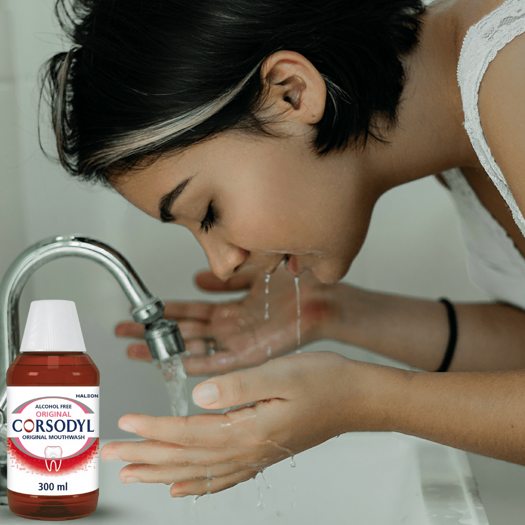 Look Alyfe Corsodyl Antibacterial Original Mouth Wash - 300ml