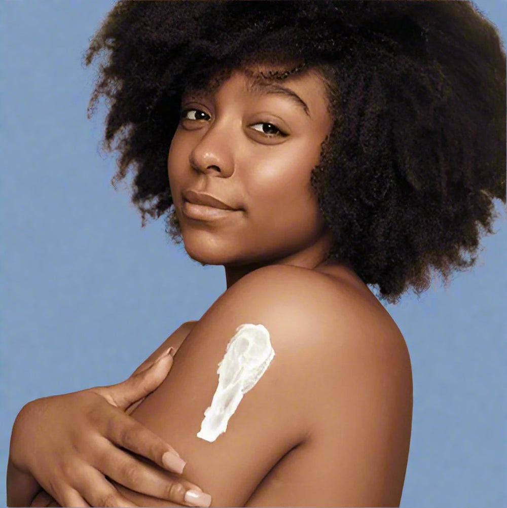 Look Alyfe Creightons Body Bliss Vanilla & Macadamia Lotion - 400ml