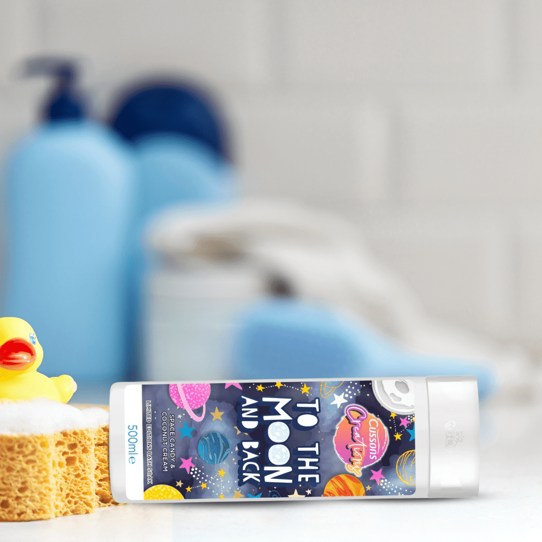 Look Alyfe Cussons Creations The Moon & Back Bath Soak - 500ml