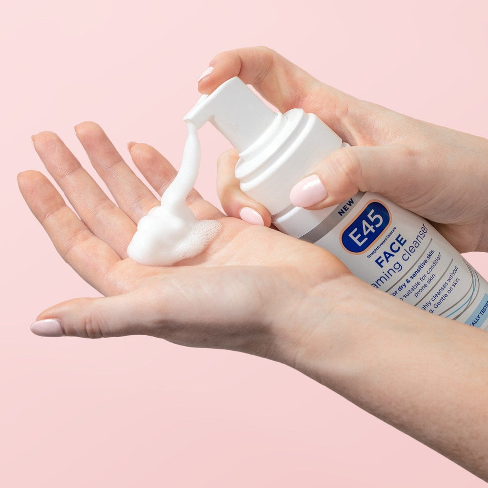 Look Alyfe E45 Hydrating Face Foaming Cleanser - 150ml