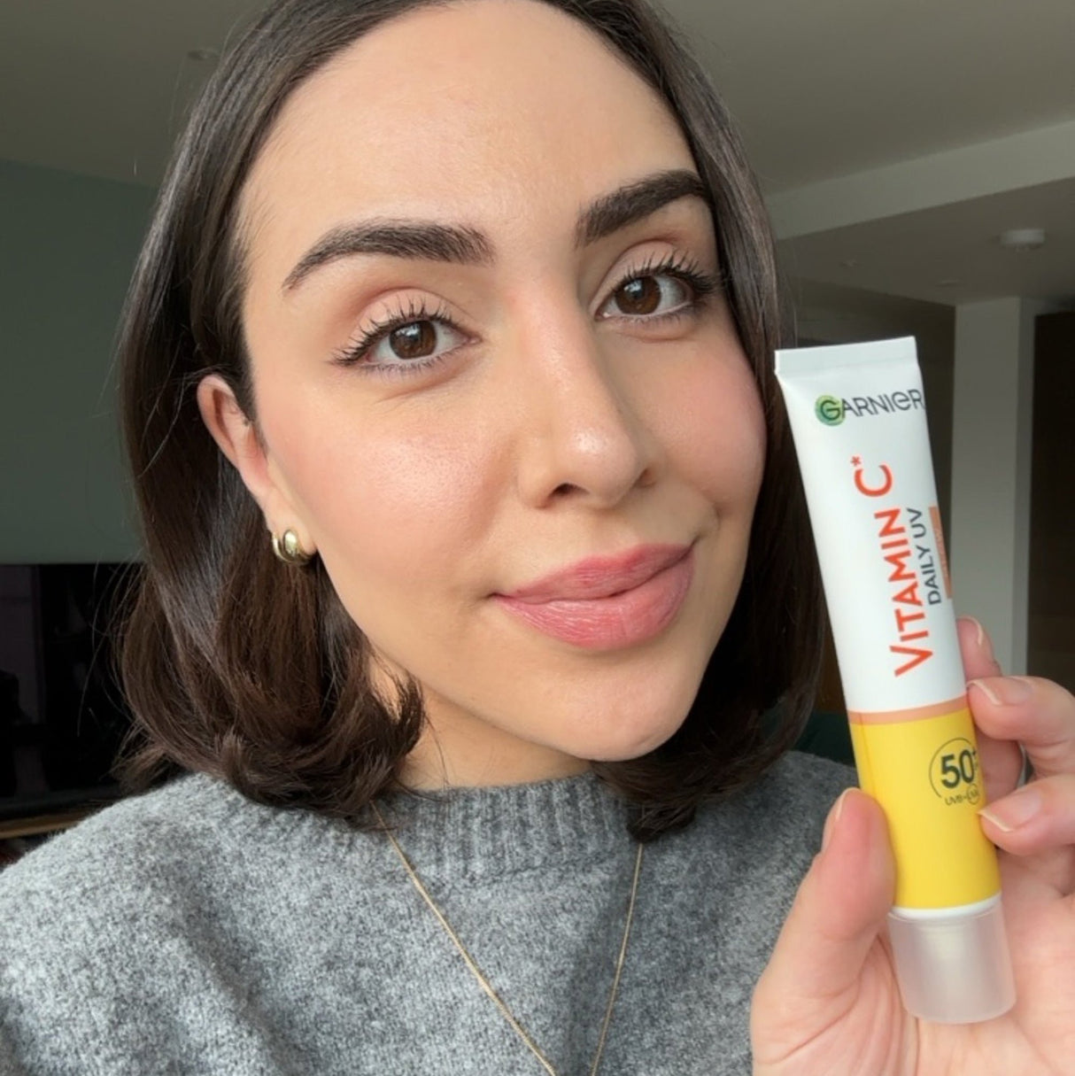 Look Alyfe Garnier Vitamin C Daily UV Brightening Fluid Invisible SPF50+ Sunscreen- 40ml