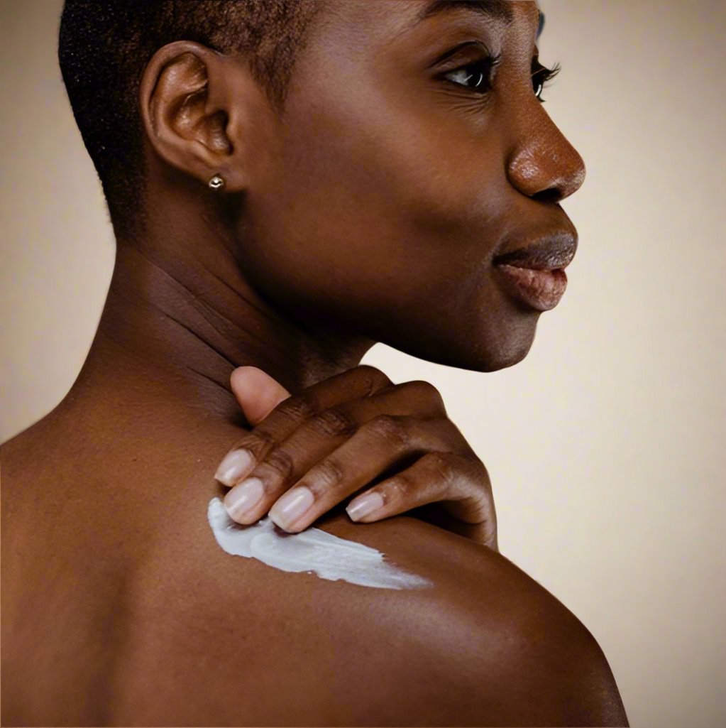 Look Alyfe Gold Skin Clarifying Body Lotion with Argan Oil - 250ml