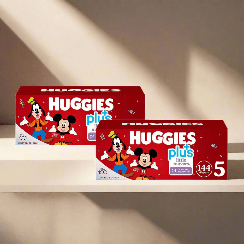 Look Alyfe J & J Huggies Little Movers Baby Diapers - Size 5