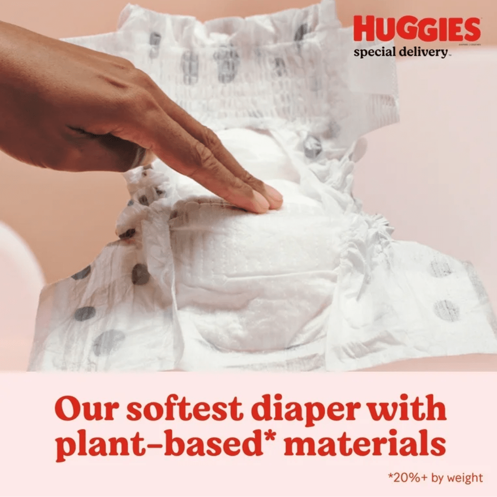 Look Alyfe J & J Huggies Little Movers Baby Diapers - Size 5
