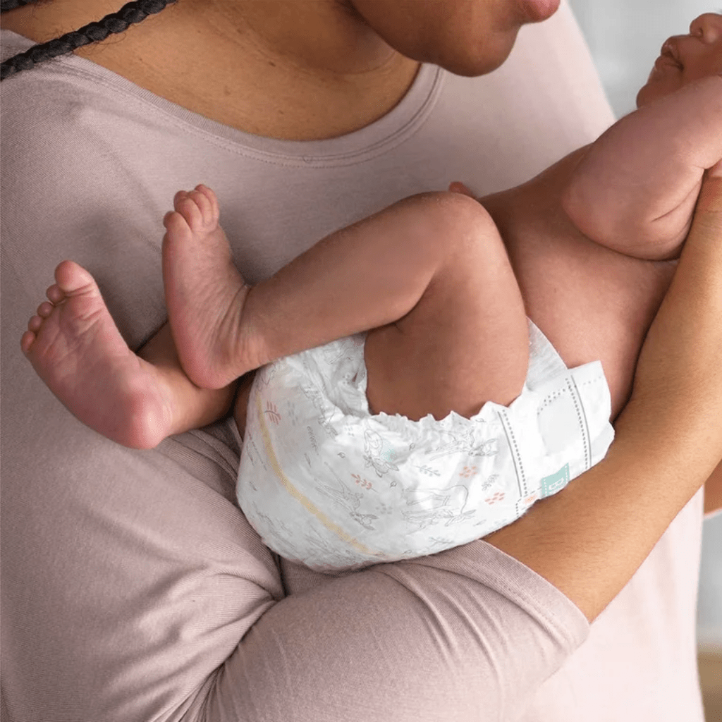 Look Alyfe J & J Huggies Little Snugglers Baby Diapers - Size 1