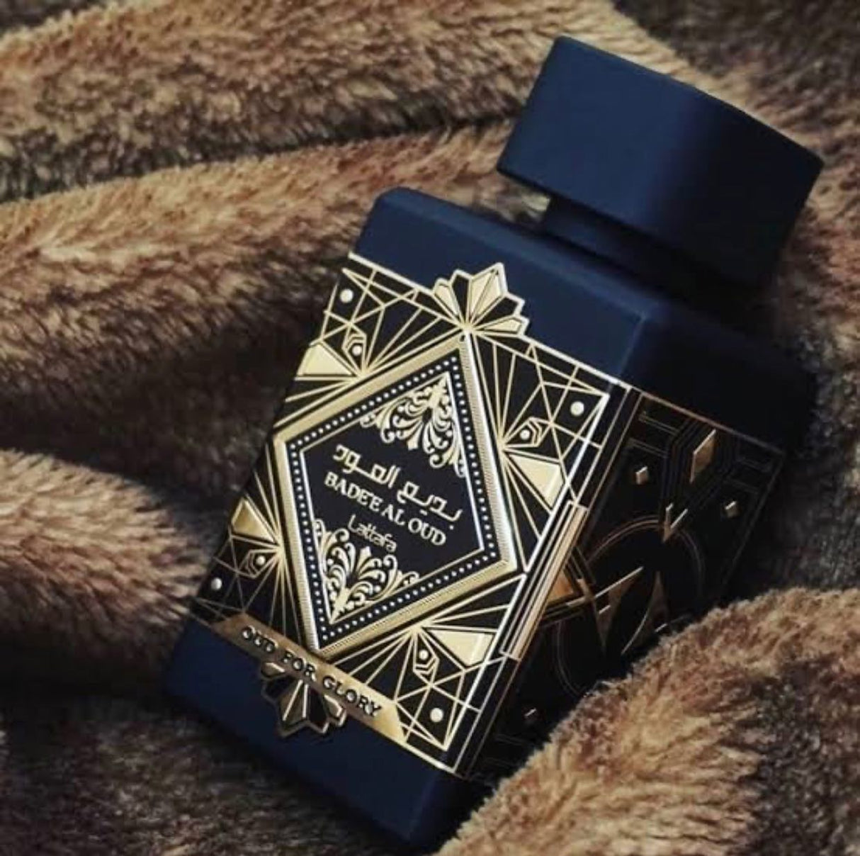 Look Alyfe Lattafa Bade'e Al Oud Oud for Glory Perfume - 100ml