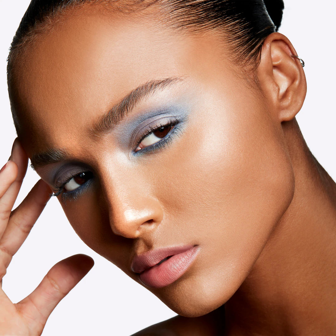 Look Alyfe MAC Gold Deposit Mineralize Skin Finish