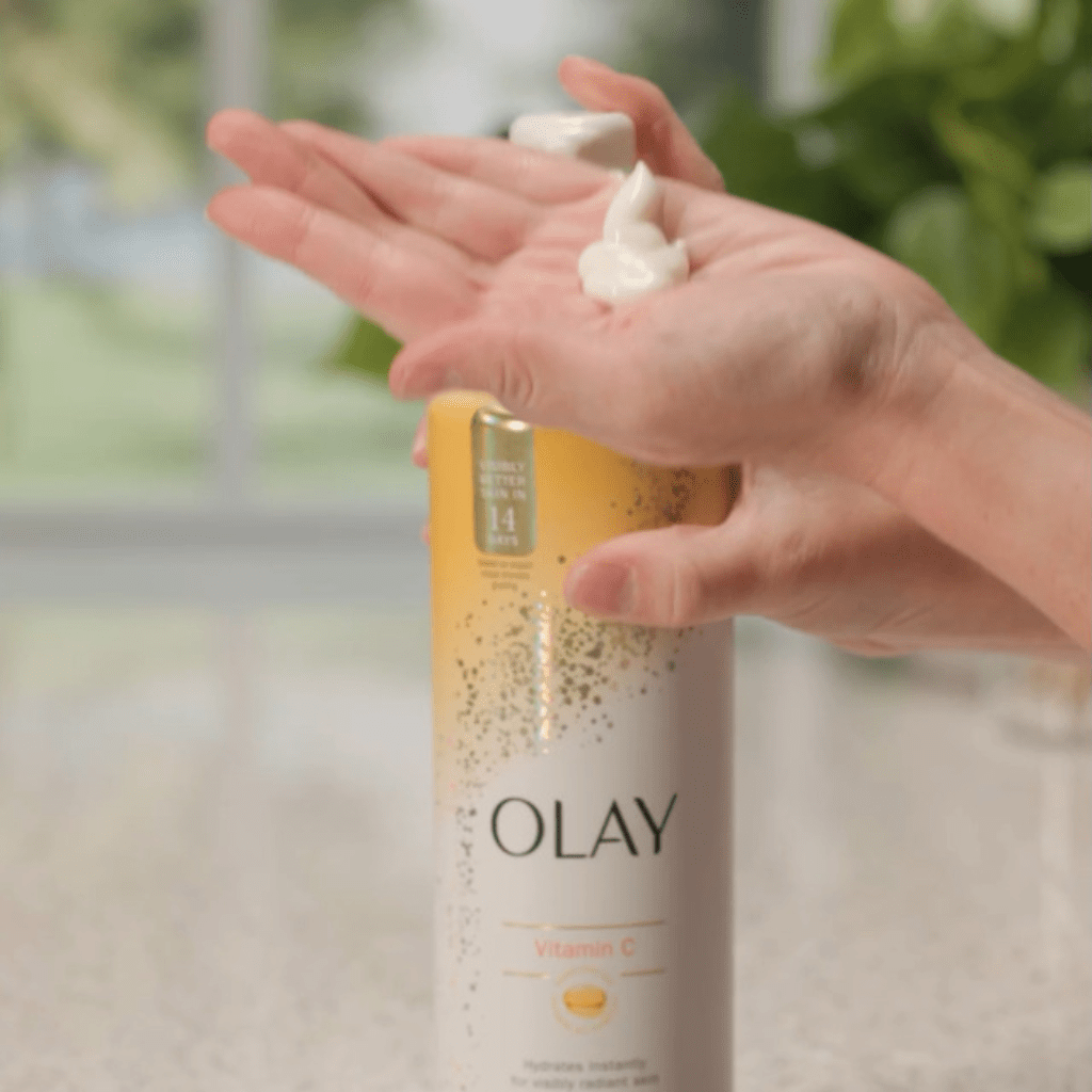 Look Alyfe Olay Cleansing & Brightening Body Wash with Vitamin B3 & Vitamin C - 591ml