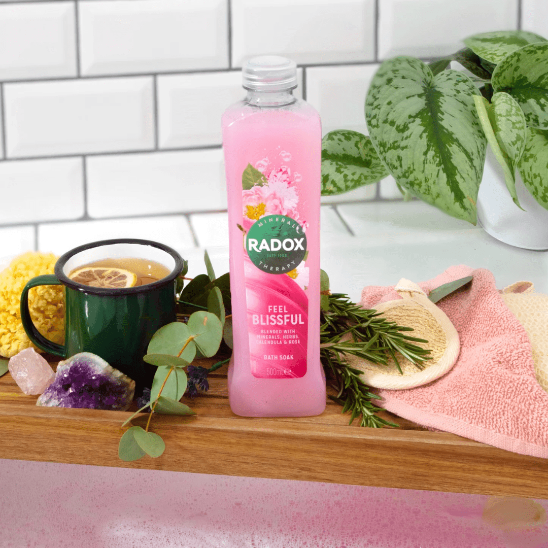 Look Alyfe Radox Mineral Therapy Feel Blissful Bath Soak - 500ml