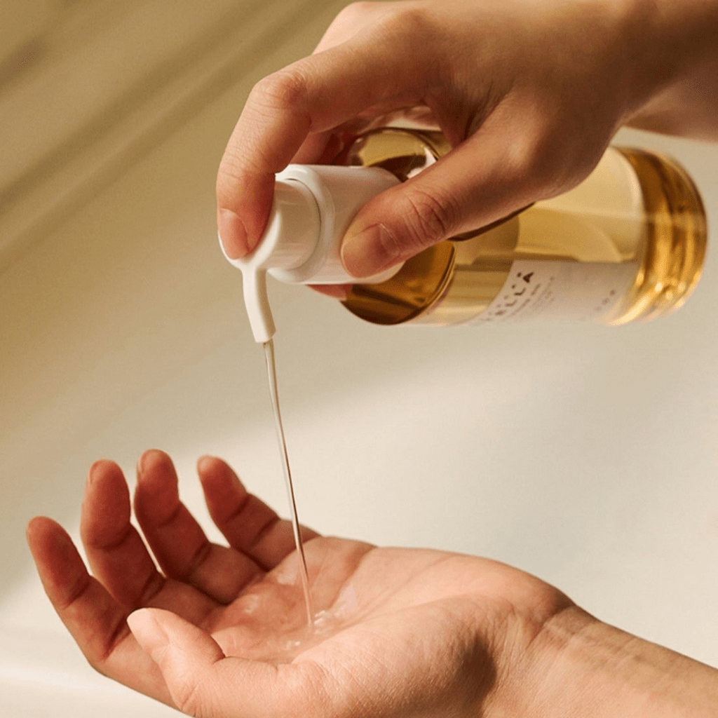 Look Alyfe Skin1004 Madagascar Centella Light Cleansing Oil - 200ml