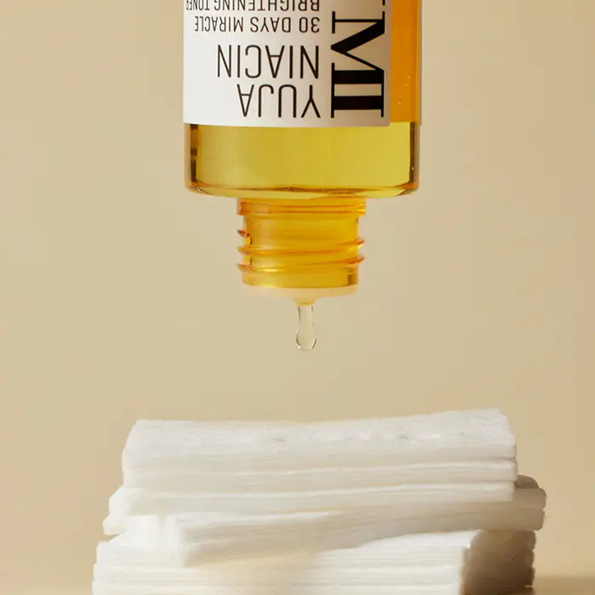 Look Alyfe Some By Mi Yuja Niacin 30 Days Miracle Brightening Facial Toner - 150ml