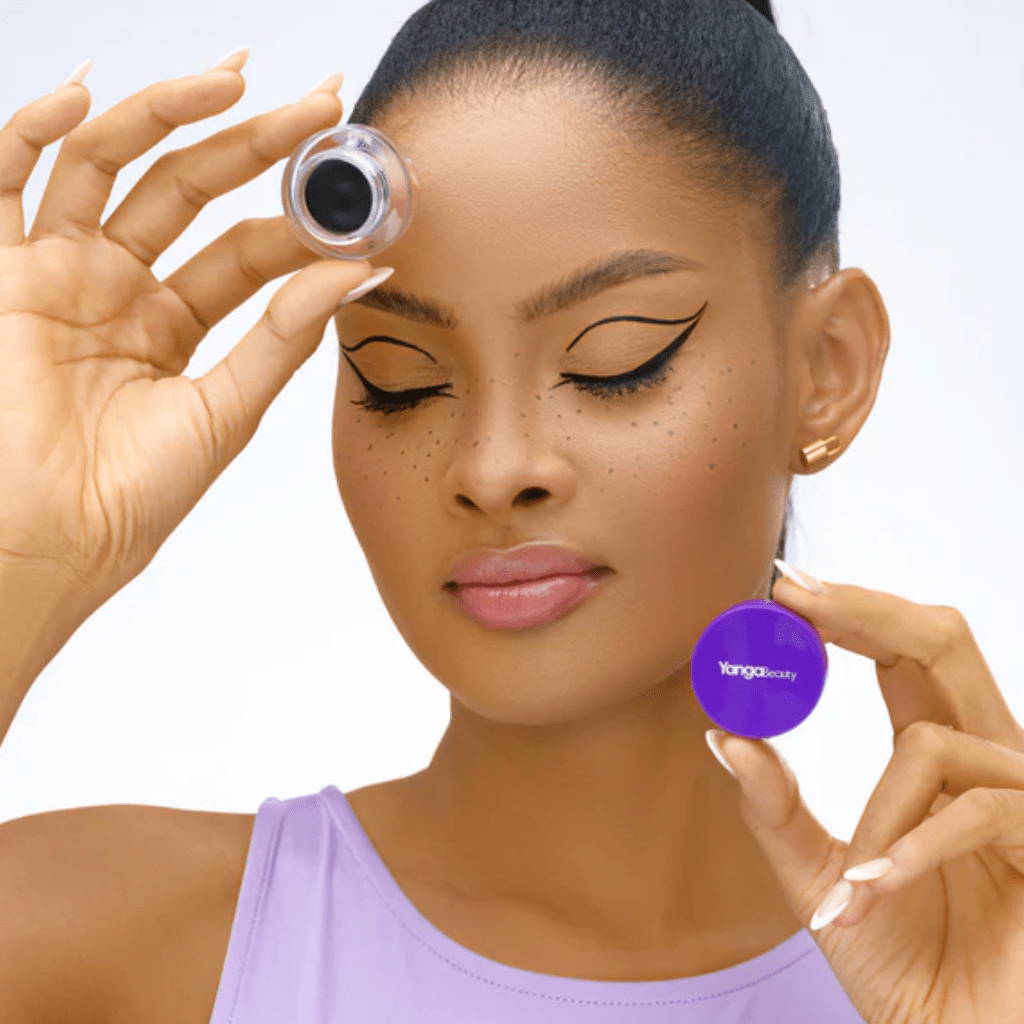Look Alyfe Yanga Beauty Gelato Black Eyeliner Gel