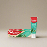 Look Alyfe Colgate Naturals Aloe and Green Tea Gum Care Toothpaste - 75ml