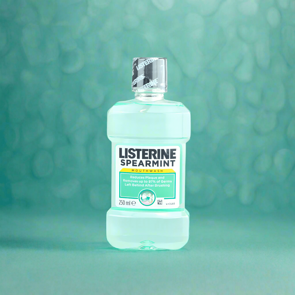 Look Alyfe Listerine Flavours Spearmint Antiseptic Mouthwash - 250ml